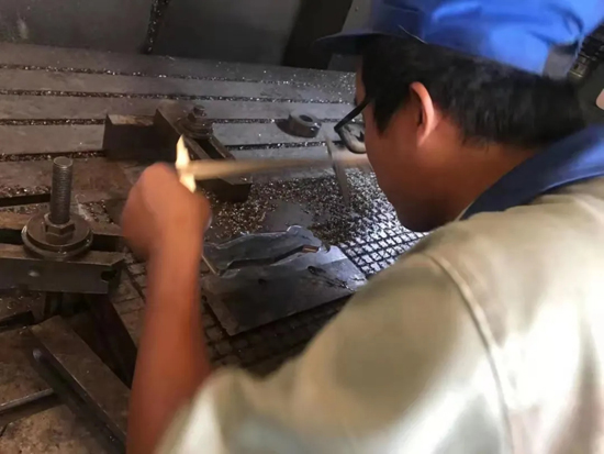 AG平台·(集团)真人有限公司官网