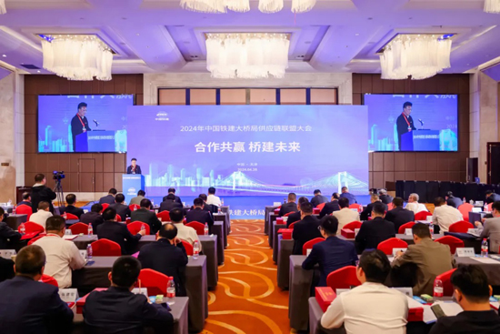 AG平台·(集团)真人有限公司官网